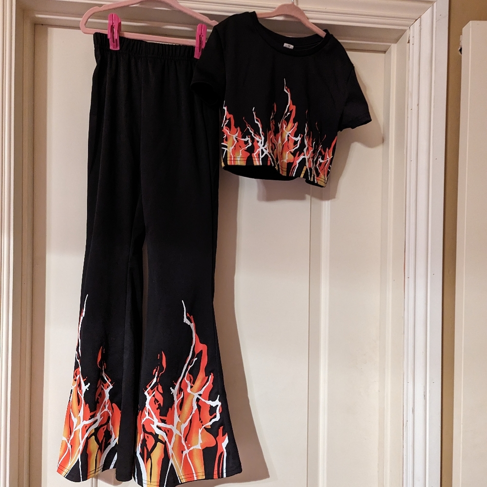 Pants and skirt set